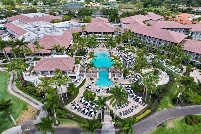 73 ADMIRALS Court, Palm Beach Gardens, FL 33418