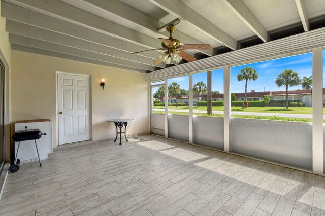 5800 Fernley Dr W 64, West Palm Beach, FL 33415