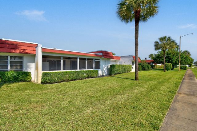 5800 Fernley Dr W 64, West Palm Beach, FL 33415
