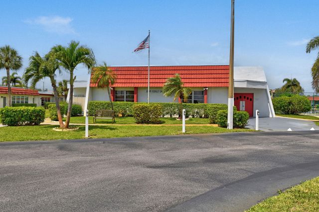 5800 Fernley Dr W 64, West Palm Beach, FL 33415