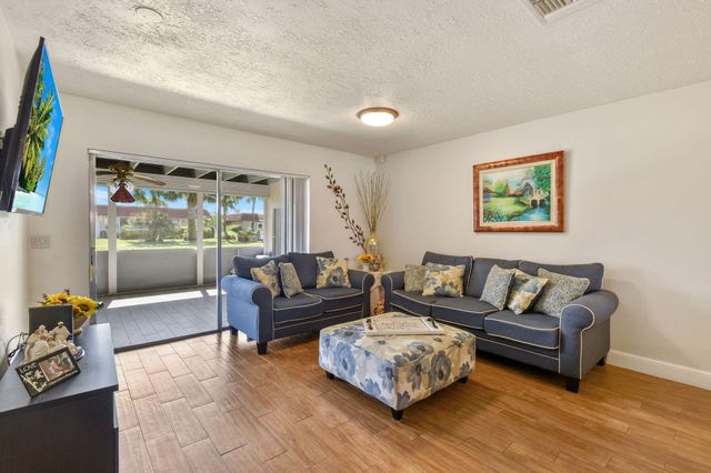 5800 Fernley Dr W 64, West Palm Beach, FL 33415