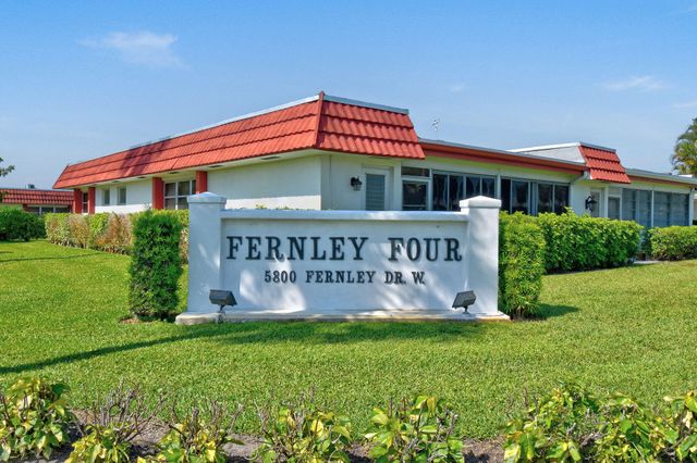 5800 Fernley Dr W 64, West Palm Beach, FL 33415