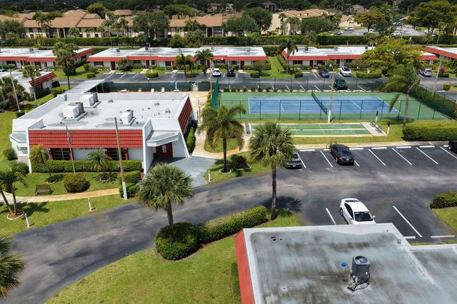 5800 Fernley Dr W 64, West Palm Beach, FL 33415