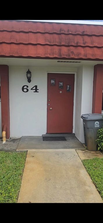 5800 Fernley Dr W 64, West Palm Beach, FL 33415