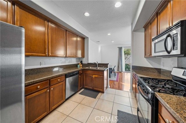 9352 Condor Court, Pacoima (los Angeles), CA 91331