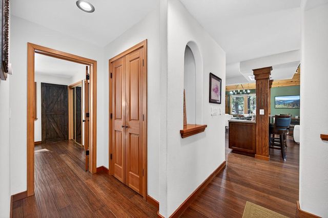 14165 Copenhagen Dr, Truckee, CA 96161