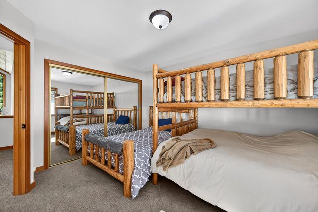 14165 Copenhagen Dr, Truckee, CA 96161