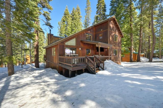 14165 Copenhagen Dr, Truckee, CA 96161