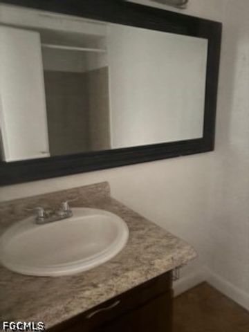 2855 Winkler AVE 111, Fort Myers, FL 33916