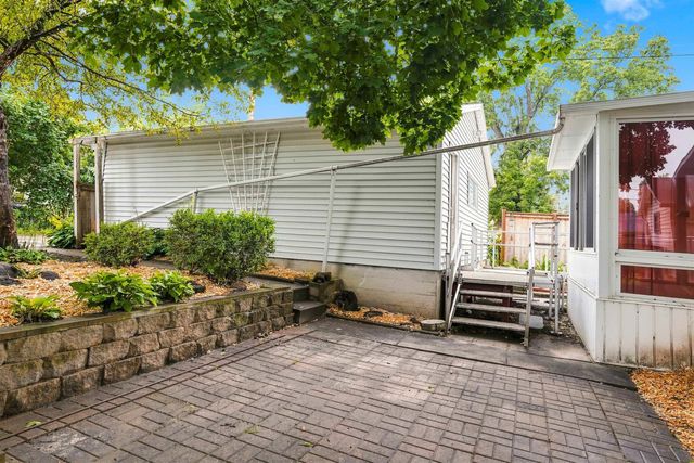613 Reber Avenue, Waterloo, IA 50701