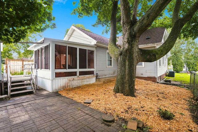 613 Reber Avenue, Waterloo, IA 50701