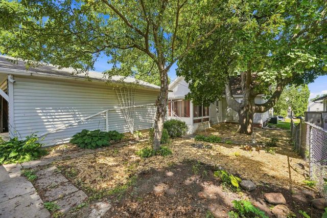 613 Reber Avenue, Waterloo, IA 50701