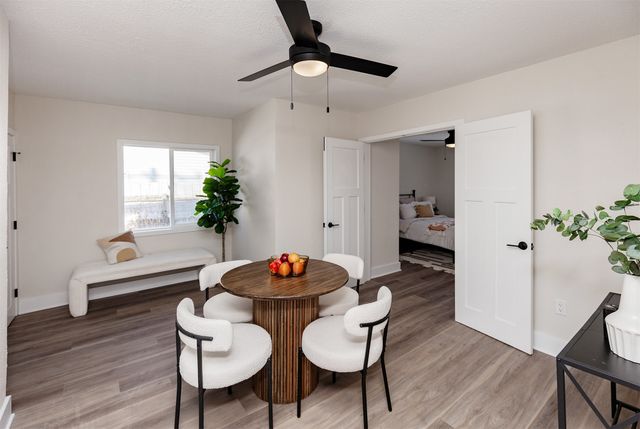 2944 Dean Avenue, Des Moines, IA 50317