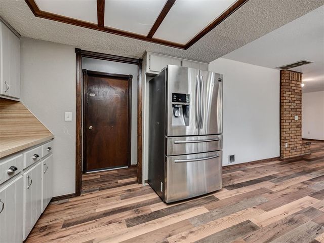 955 Buckwood Drive, Choctaw, OK 73020