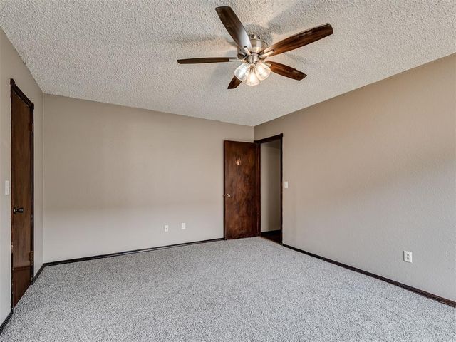 955 Buckwood Drive, Choctaw, OK 73020