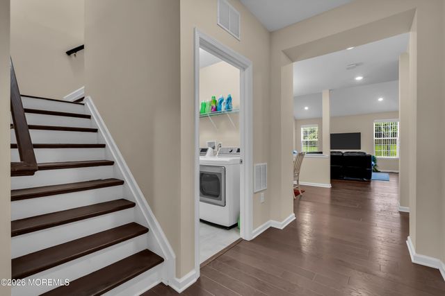 43 Bernini Way, Monmouth Junction, NJ 08852
