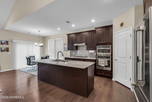 43 Bernini Way, Monmouth Junction, NJ 08852
