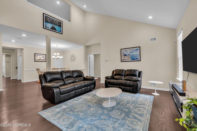 43 Bernini Way, Monmouth Junction, NJ 08852