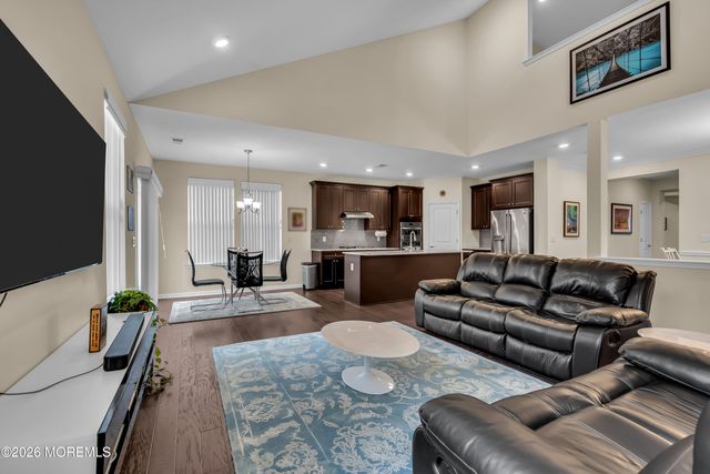 43 Bernini Way, Monmouth Junction, NJ 08852
