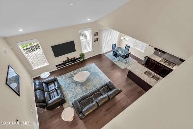 43 Bernini Way, Monmouth Junction, NJ 08852