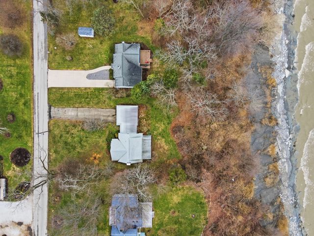 8016 DRIFTWOOD Drive, Erie, PA 16511