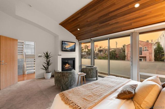 337 Playa Del Norte, La Jolla, CA 92037