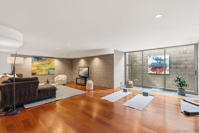 337 Playa Del Norte, La Jolla, CA 92037