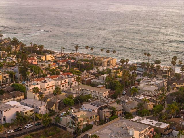 337 Playa Del Norte, La Jolla, CA 92037