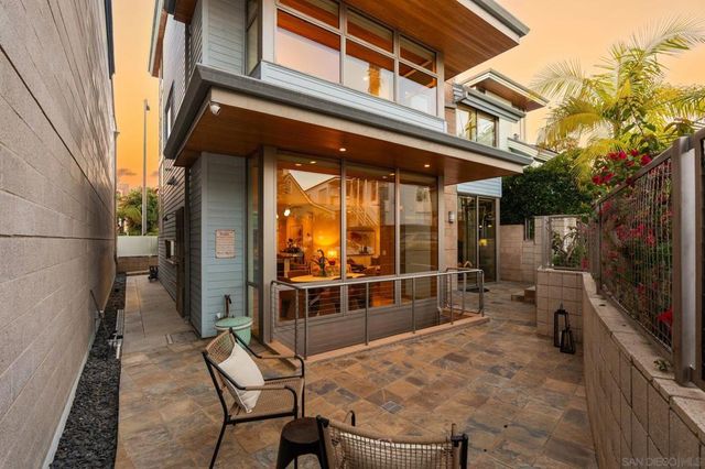337 Playa Del Norte, La Jolla, CA 92037