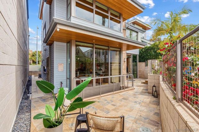 337 Playa Del Norte, La Jolla, CA 92037
