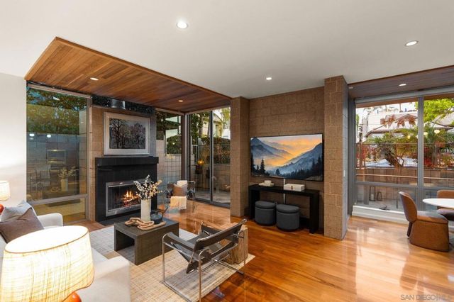 337 Playa Del Norte, La Jolla, CA 92037