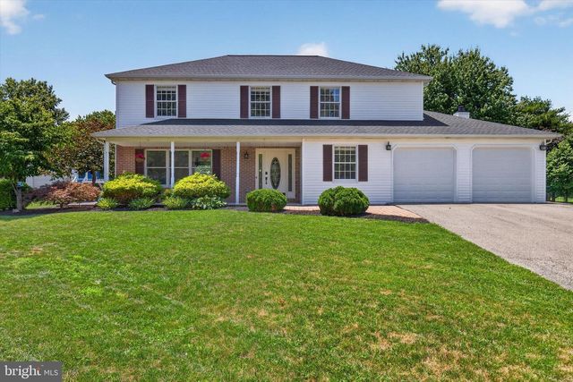 1704 BRECKENRIDGE DR, Harrisburg, PA 17112