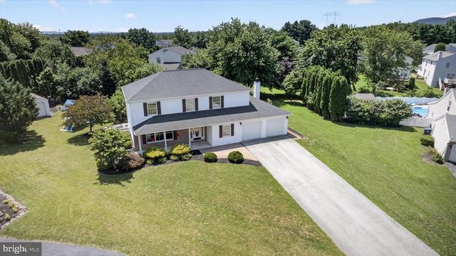 1704 BRECKENRIDGE DR, Harrisburg, PA 17112