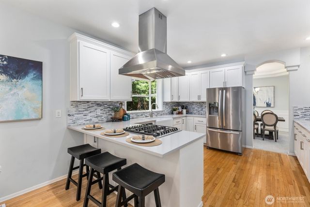 918 167th Avenue SE, Snohomish, WA 98290