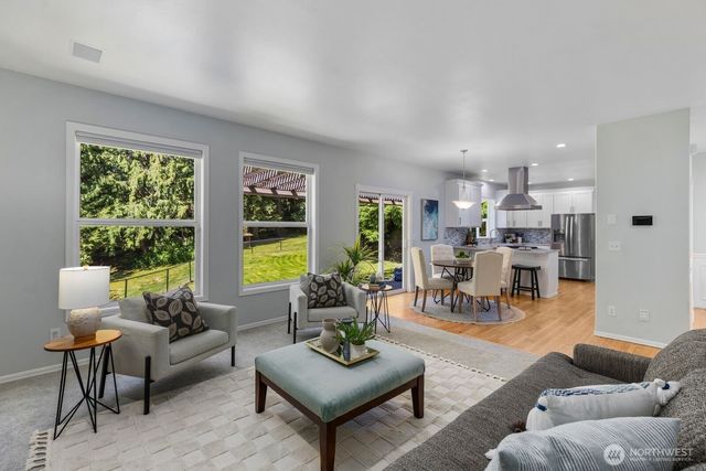 918 167th Avenue SE, Snohomish, WA 98290