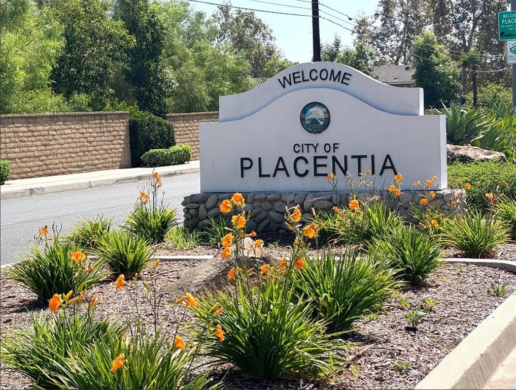 2436 Chinook, Placentia, CA 92870 — exterior