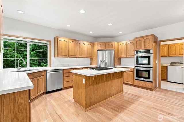 4606 Saddleback Drive NW, Gig Harbor, WA 98332