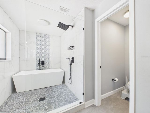 15018 REDCLIFF DRIVE, Tampa, FL 33625