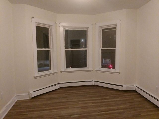 61 Vine 3, Lynn, MA 01905