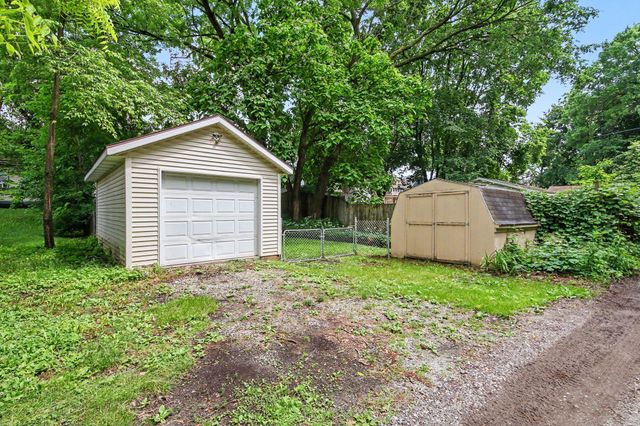 47 Carlton Avenue SE, Grand Rapids, MI 49506