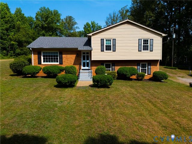 2100 Mickeytown Rd, Maidens, VA 23102