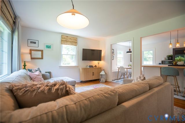 2100 Mickeytown Rd, Maidens, VA 23102