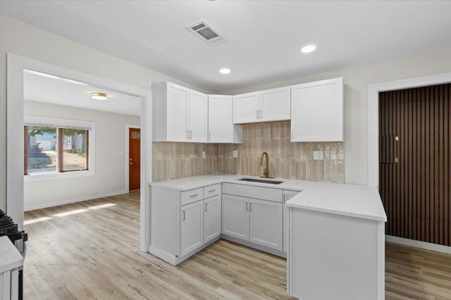 3428 S 3rd STREET, Milwaukee, WI 53207