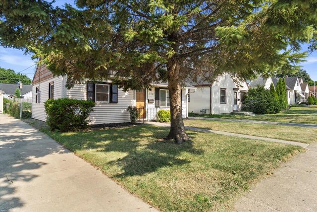 3428 S 3rd STREET, Milwaukee, WI 53207