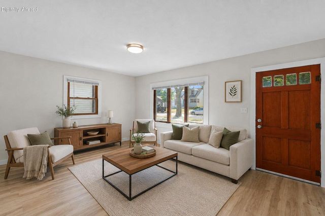 3428 S 3rd STREET, Milwaukee, WI 53207