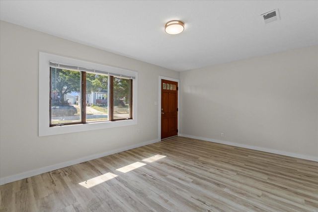 3428 S 3rd STREET, Milwaukee, WI 53207