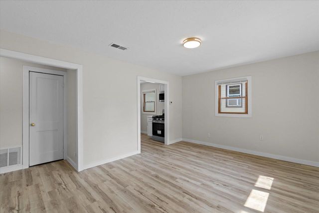 3428 S 3rd STREET, Milwaukee, WI 53207