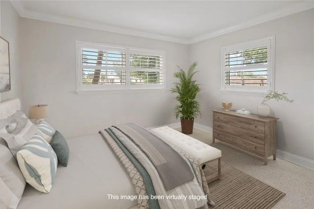 555 20th Street, Vero Beach, FL 32960