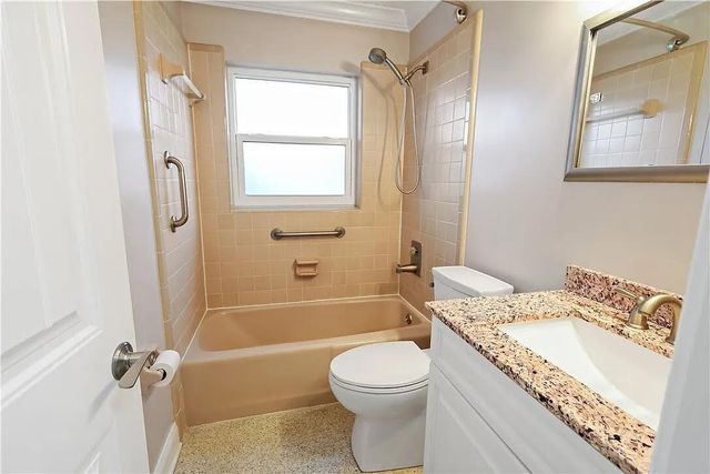 555 20th Street, Vero Beach, FL 32960