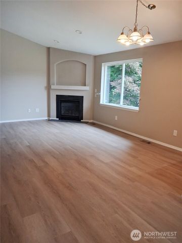 19022 Crown Ridge Boulevard, Arlington, WA 98223